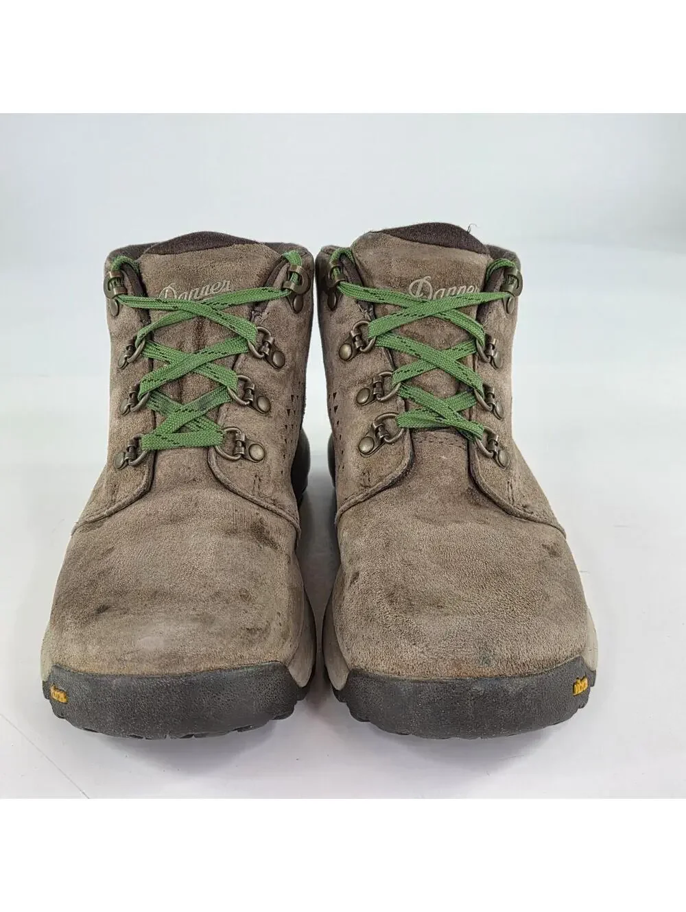 Danner Women's Inquire Chukka Boots US 7 Brown Suede waterproof hiking boot
